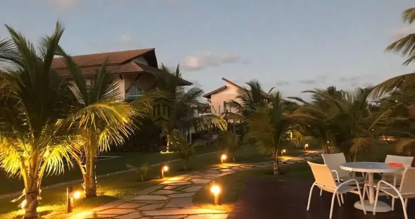 Casa à venda com 267m², 5 suítes, Varanda, salas amplas, lavabo, piscina, 4 vagas, Muro Alto, Ipoju