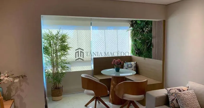 Apartamento à venda, 4 Dormitórios sendo 2 suites, 130 m² área útil, Reformado, andar alto- Parnami