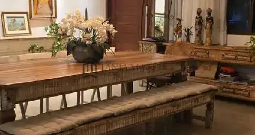 Casa à venda, no Condominio Alphaville Brennand Curado, são 4 suites, uma casa de 270m² Jaboatão do