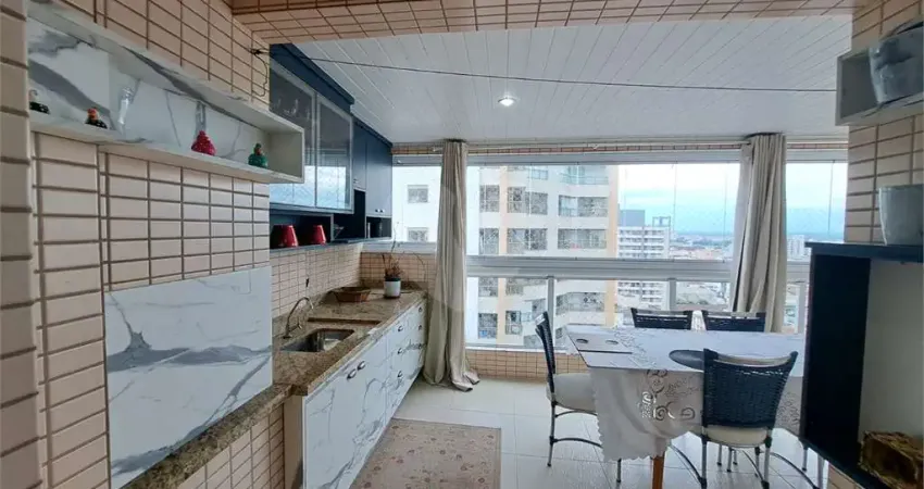 Apartamento com 3 quartos à venda em Canto Do Forte - SP