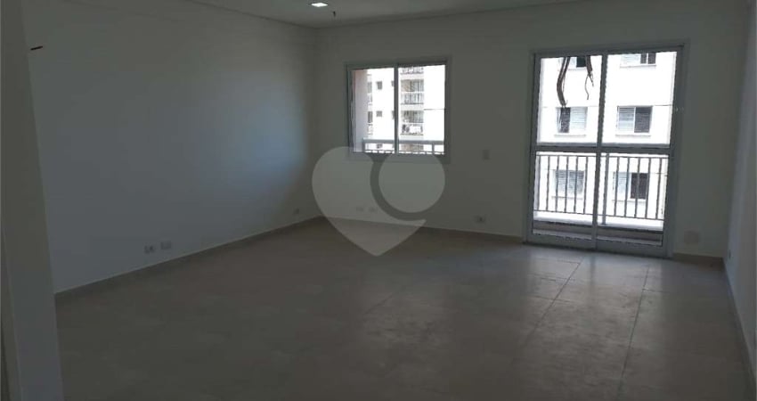 Sala comercial para alugar na Rua Campos Mello, Vila Mathias, Santos