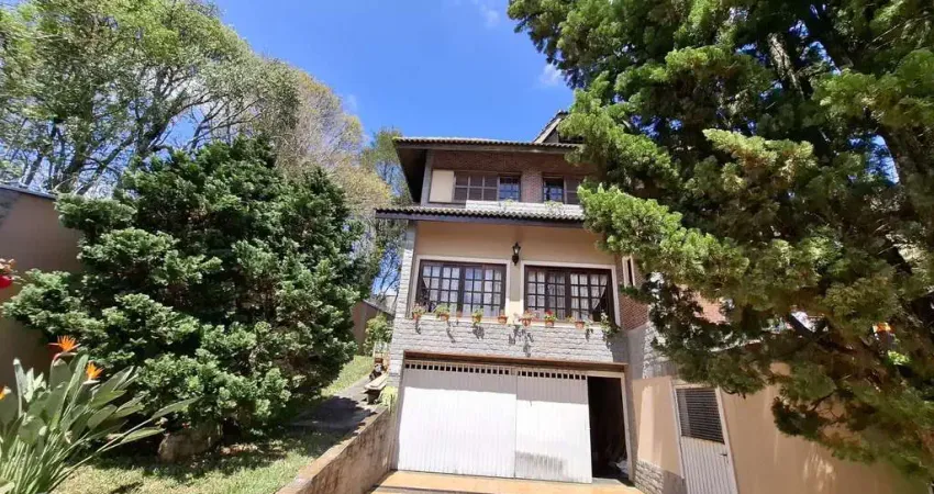 Casa para Venda em Curitiba, Santa Felicidade, 4 dormitórios, 2 suítes, 7 banheiros, 4 vagas