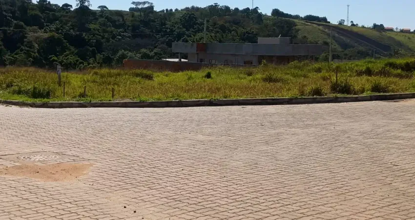 Terreno à venda na Rua Vera Cruz, 1300, Lagoinha, Miguel Pereira