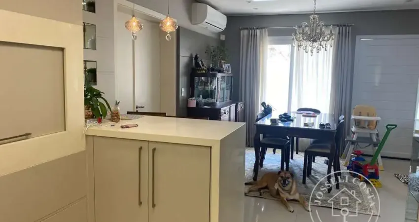 Casa com 3 quartos à venda na Rua Marlene  Marzotto, 60, Nossa Senhora da Saúde, Caxias do Sul