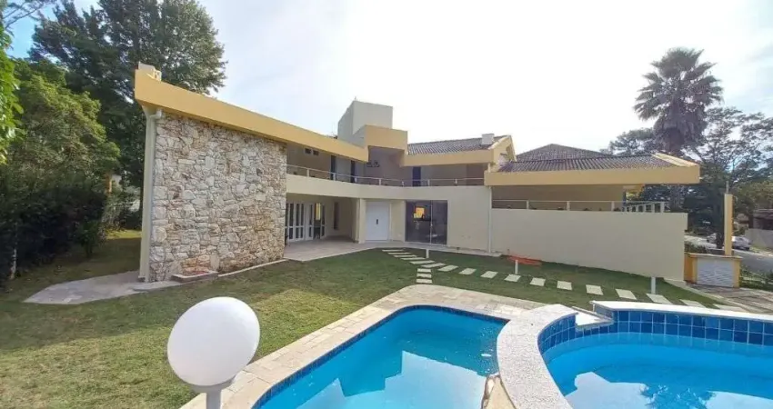 Casa em Condomínio à venda em Aldeia da Serra/SP - 545 m² - 5 Suites - 6 Vagas