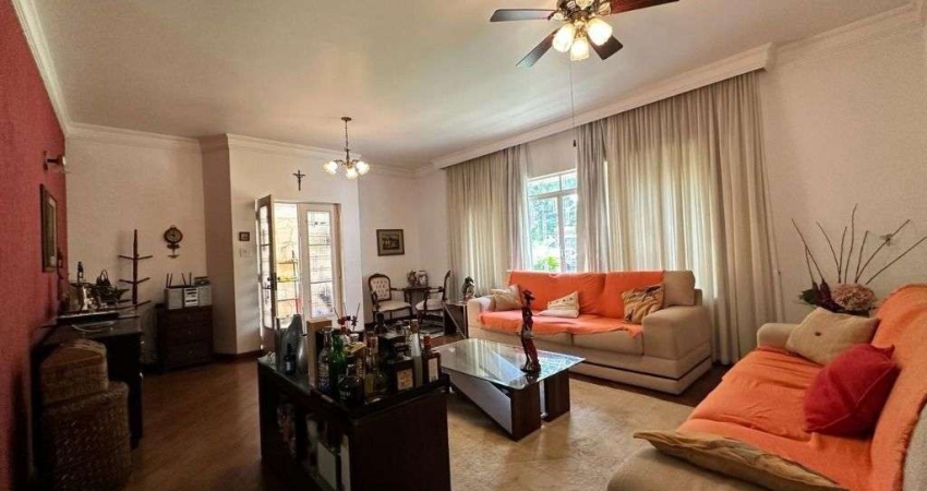 Casa à Venda na Vila Leopoldina - São Paulo, 3 quartos, 1 suíte, 5 vagas, 300m2