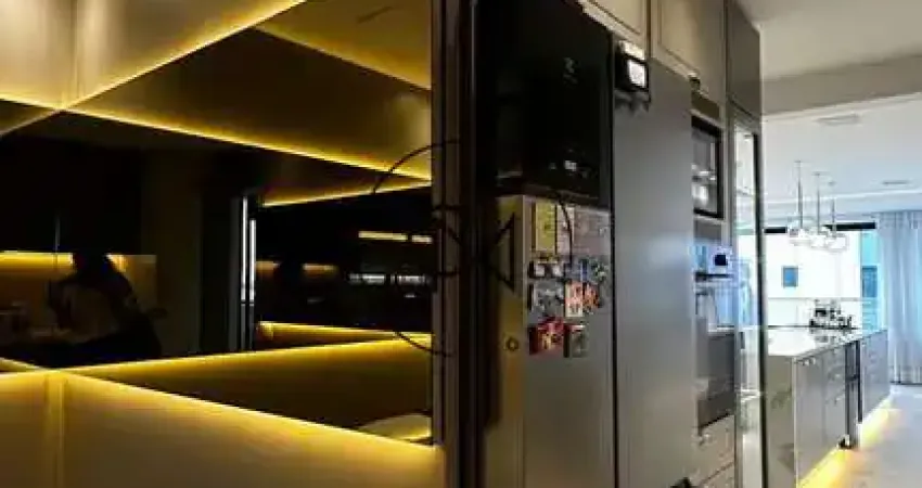 Requinte – Apto – 3 suítes e 4 vaga de garagem –  para Venda no Alto da Lapa, SP