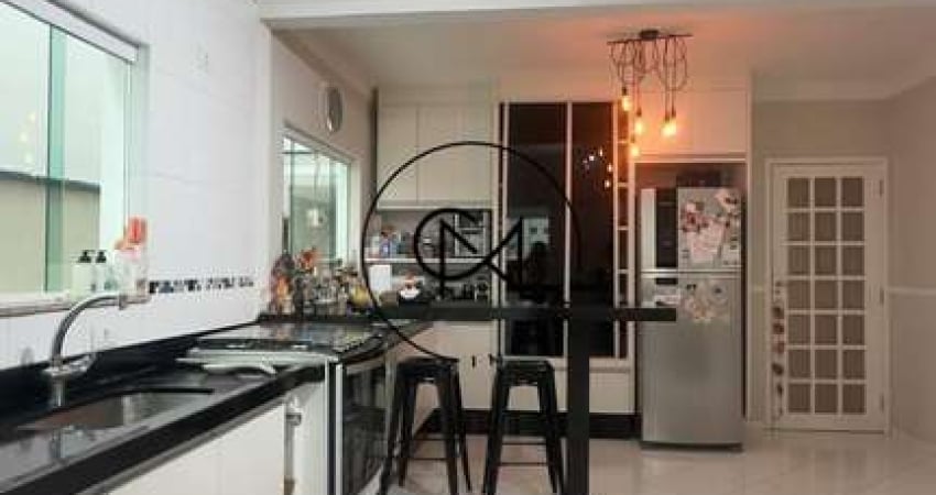 Sobrado Residencial Moderno - 3 suítes; 4 vagas - para Venda na V. Anastácio!