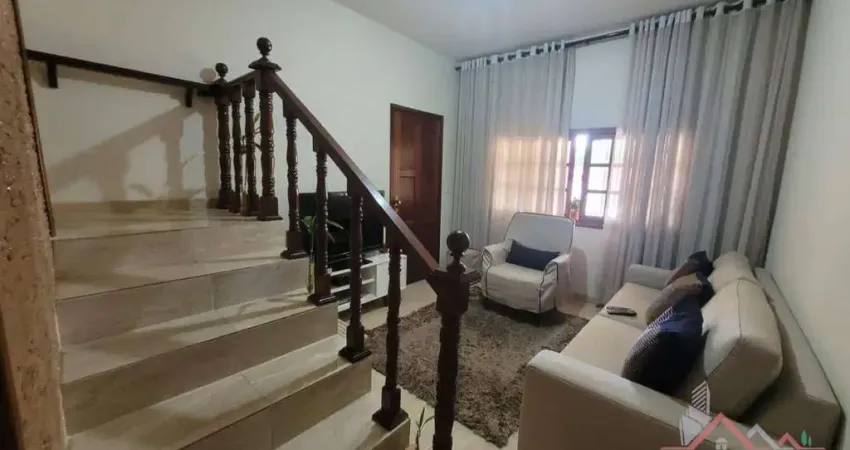 Casa com 3 quartos à venda em Parque Paulista-Francisco Morato-SP.