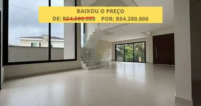 CASA NO CONDOMÍNIO BURLE MARX EM ALPHAVILLE - SP.