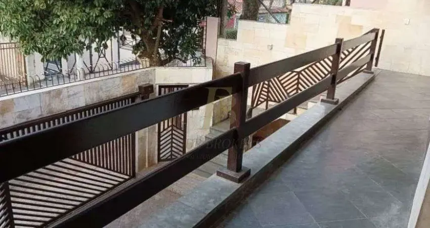 SOBRADO COM 340M² NO JARDIM LONDRINA - SP.