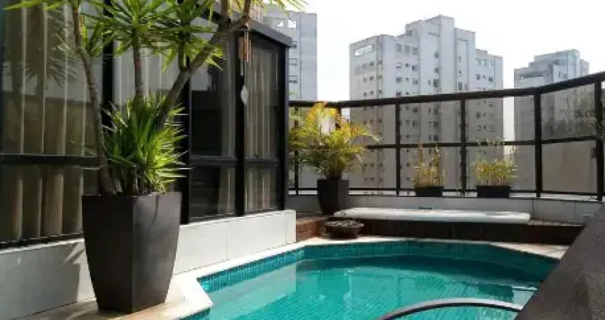 Magnífica cobertura em rua tranquila e próxima ao comércio local