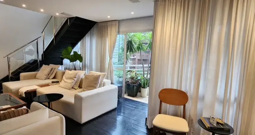 Excelente apartamento duplex em localização privilegiada