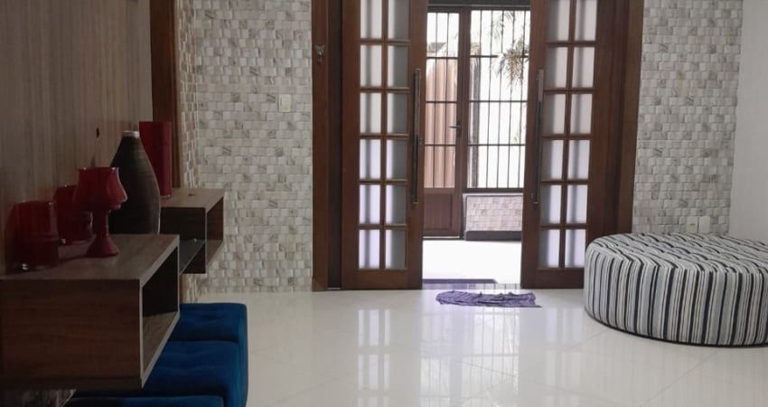 Casa com 3 quartos à venda na Rua Paraná, 304, Paripe, Salvador