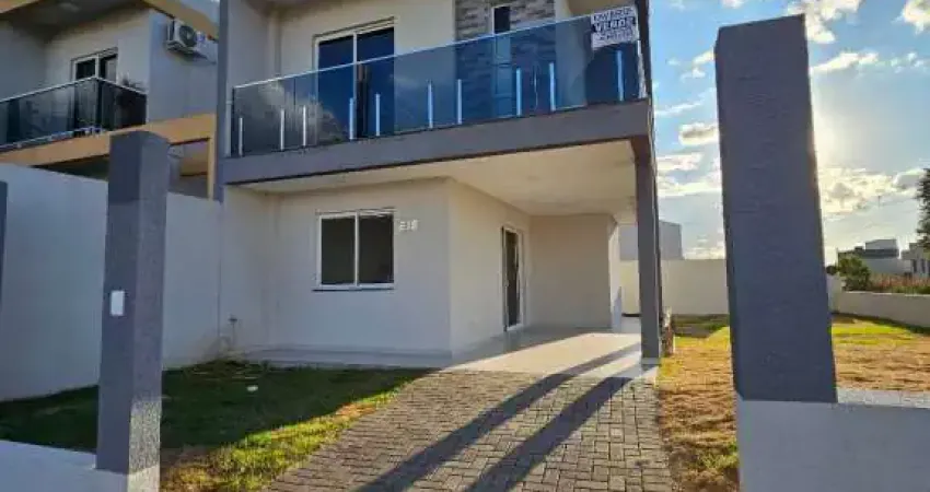 Sobrado de esquina, com localização privilegiada no Bairro São Francisco. - VEN217