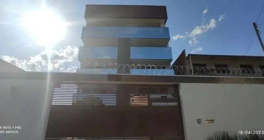 Cobertura Linear Bairro Veneza em Ipatinga, Cód. C060, Área gourmet, sacada. 180 m², Elev., 2 VGS