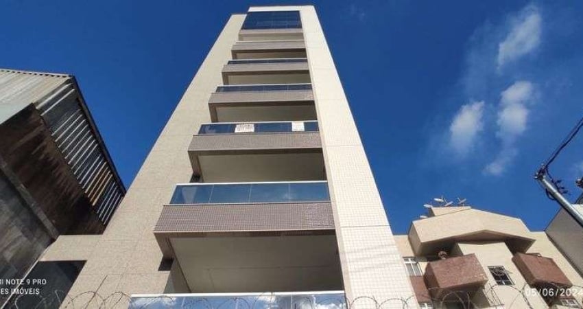 Cobertura Bairro Iguaçu. CÓD. C051. 2 Suítes, Elevador, 2 vgs, Área gourmet. Vista para Ipatingão