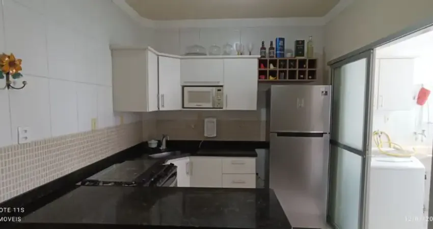 Apartamento B. Parque Caravelas. Cód. A270. 3 qts/Suíte, sacada,  93 m². Primeiro andar. Região de Ipatinga
