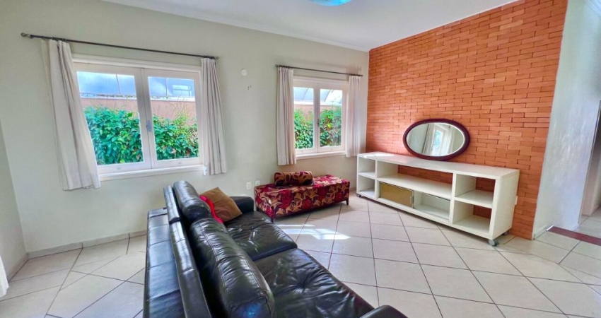 Casa com 4 quartos e 3 suites com piscina à venda em condominio em Jundiai
