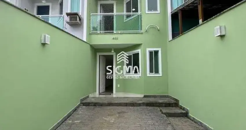 Casa com 3 quartos à venda na Rua Isabel Muniz Peçanha, 466, Lagoa, Macaé