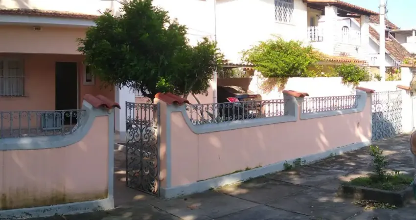 Casa com 4 quartos à venda na Rua Engenheiro Emílio Baumgart, 682, Marechal Hermes, Rio de Janeiro