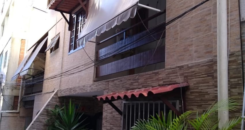 Apto sala e quarto Mobiliado no Recreio dos Bandeirantes
