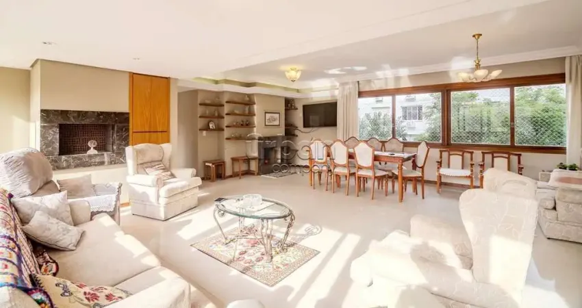 Apartamento com 3 quartos à venda na Avenida Alegrete, 310, Petrópolis, Porto Alegre