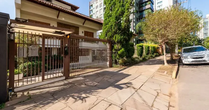 Casa em condomínio fechado com 3 quartos à venda na Alameda Emílio de Menezes, 60, Três Figueiras, Porto Alegre