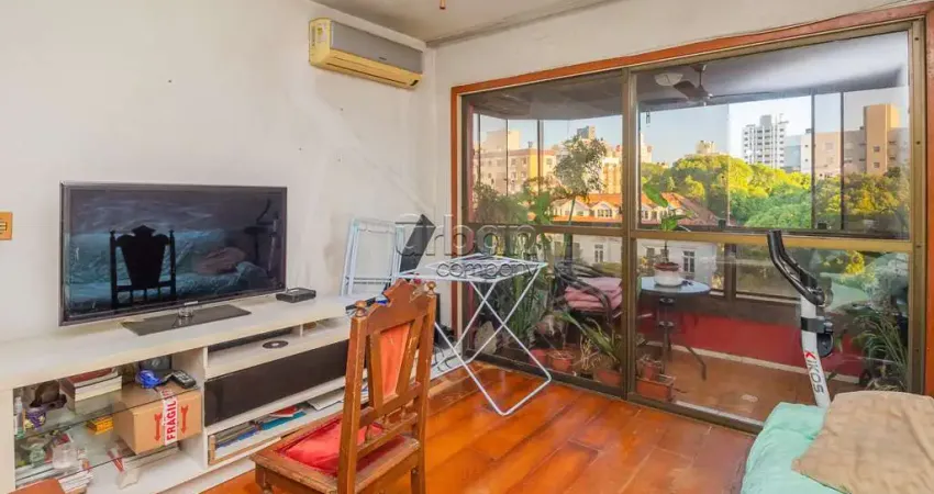 Apartamento com 3 quartos à venda na Avenida Coronel Lucas de Oliveira, 1960, Petrópolis, Porto Alegre