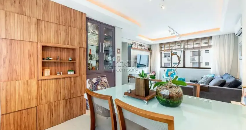 Apartamento com 3 quartos à venda na Rua João Abbott, 538, Petrópolis, Porto Alegre