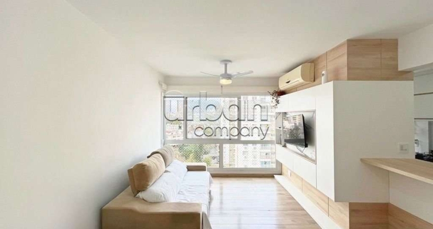 Apartamento com 3 quartos à venda na Rua Bezerra de Menezes, 623, Passo da Areia, Porto Alegre
