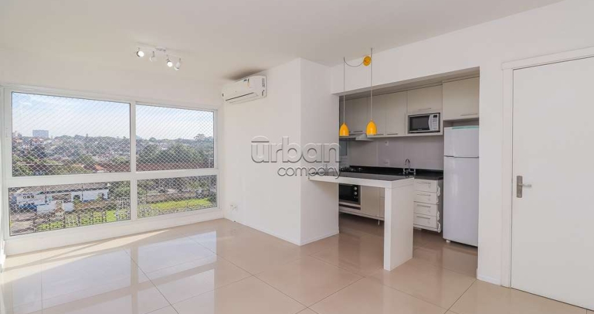 Apartamento com 3 quartos à venda na Rua Bezerra de Menezes, 623, Passo da Areia, Porto Alegre