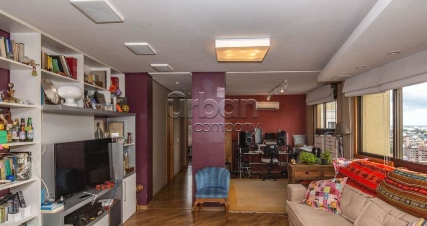 Apartamento com 3 quartos à venda na Avenida Grécia, 1100, Passo da Areia, Porto Alegre