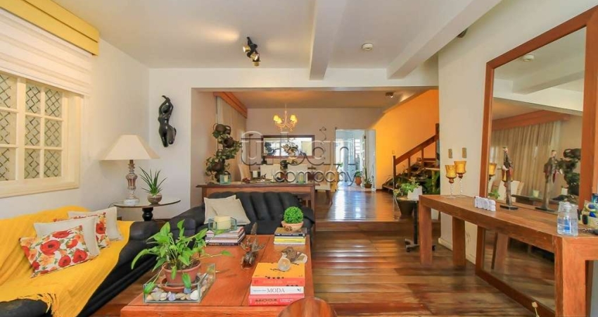 Casa com 4 quartos à venda na Avenida José Gertum, 355, Chácara das Pedras, Porto Alegre
