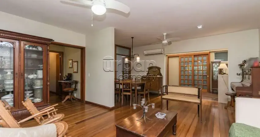 Casa com 3 quartos à venda na Rua Mozart, 50, Três Figueiras, Porto Alegre