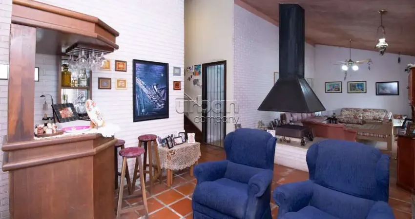 Casa em condomínio fechado com 3 quartos à venda na Rua Dona Gabriela, 276, Menino Deus, Porto Alegre