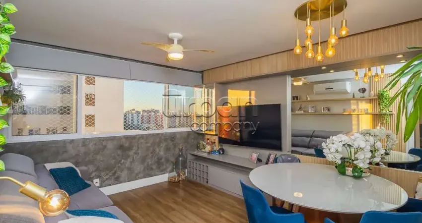 Apartamento com 3 quartos à venda na Rua Antônio Joaquim Mesquita, 570, Passo da Areia, Porto Alegre