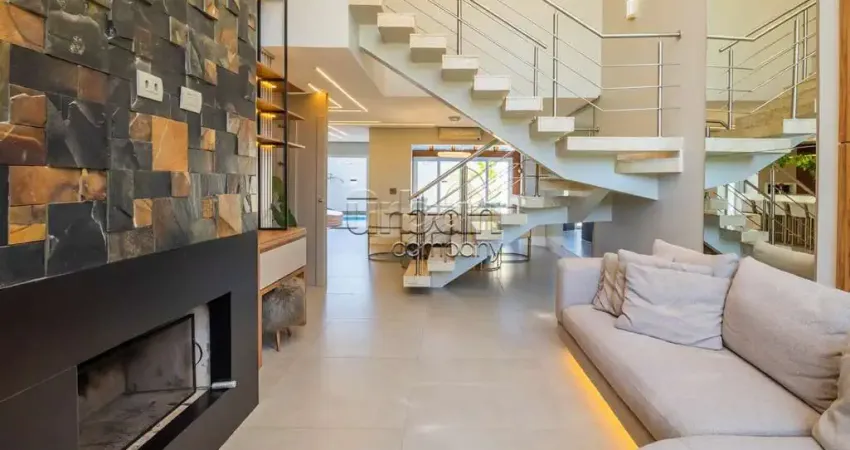 Casa em condomínio fechado com 3 quartos à venda na Rua Antonio Lory Müller, 130, Alto Petrópolis, Porto Alegre