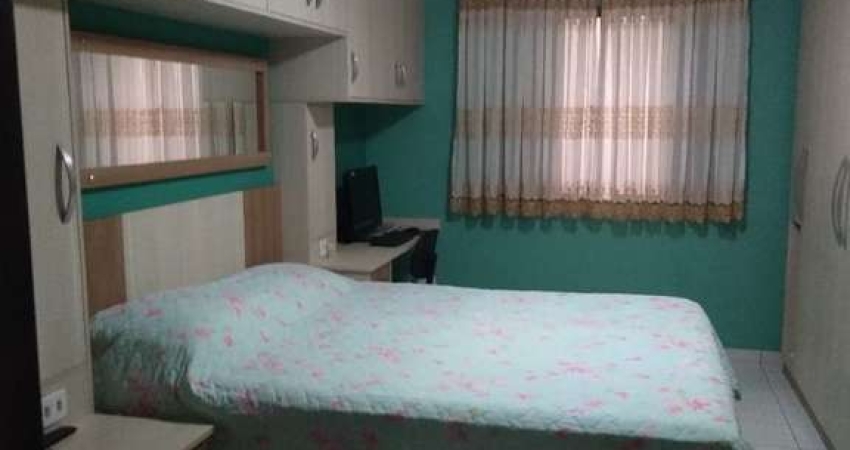 Casa com 2 quartos à venda na Rua Solimões, Vila Cecília Maria, Santo André
