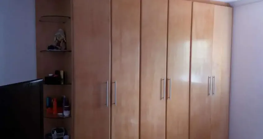 Sobrado com 3 dormitórios à venda, 174 m² por R$ 765.000,00 - Jardim Stella - Santo André/SP