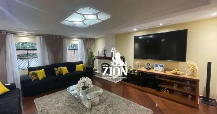 Casa com 3 dormitórios à venda, 250 m² por R$ 2.000.000,00 - Tremembé - São Paulo/SP