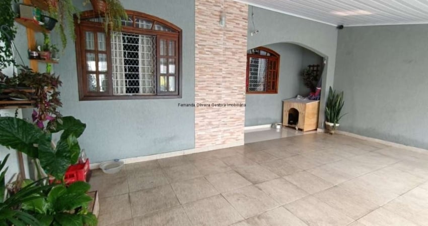 Casa  à Venda em São José dos Pinhais-PR, Bairro Parque da Fonte - 3 Quartos, 2 Salas, 2 Banheiros, 90m² proximo a fabrica do boticario