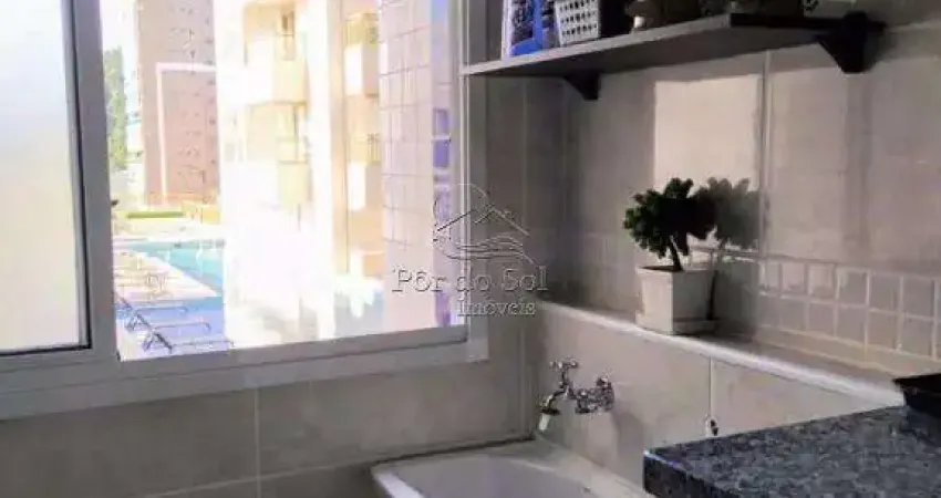 Apartamento frente ao mar com sacada gourmet e lazer completo