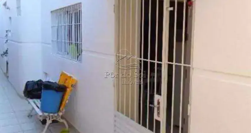 Sobrado Residencial à venda, Guilhermina, Praia Grande - SO0007.