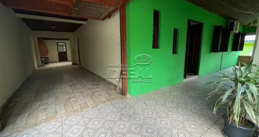 Casa com 2 quartos para alugar no Berto Círio, Nova Santa Rita 