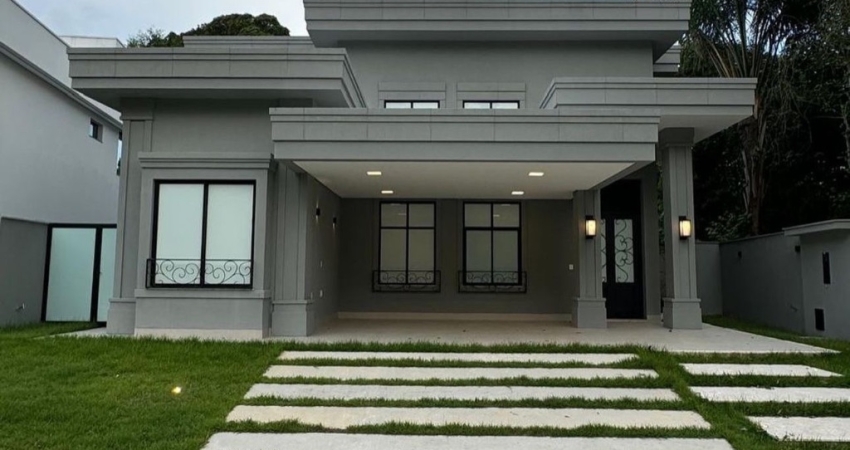 Linda casa disponível para venda