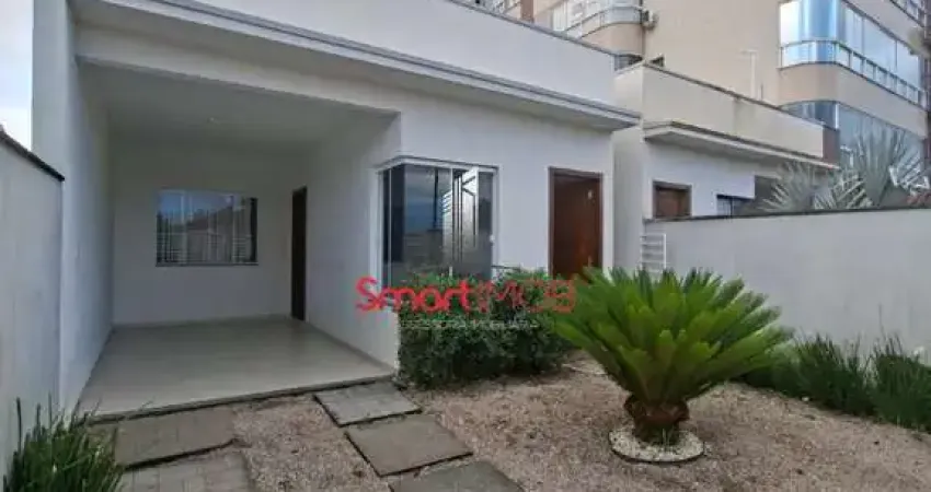 Casa com 2 quartos para alugar na Hálio Rebelo, 43, Universitário, Tijucas