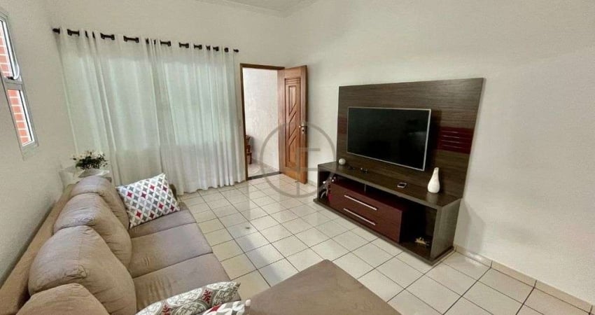 Casa Geminada com Edícula Próximo a Avenida Marechal Mallet
