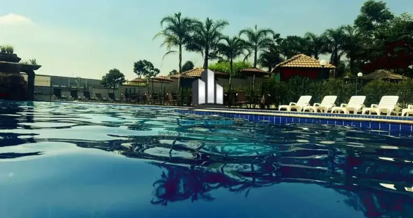 Apartamento à Venda em Condomínio Boulervard Residencial Club - 02 Quartos Vaga de Carro, 49m² -  Valor: R$ 240.000,00 -Água Chata - Guarulhos - SP