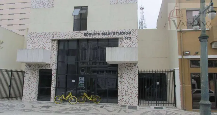 Studio no Centro - 33m² - Aluguel e Condomínio R$ 1.900/mês - Curitiba - PR